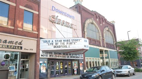 eau claire movie theaters.